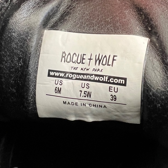 ROGUE & WOLF Royal Rose Romance Vegan Leather Lace Up Boots - 39/ U.S. 7.5 - Picture 11 of 12